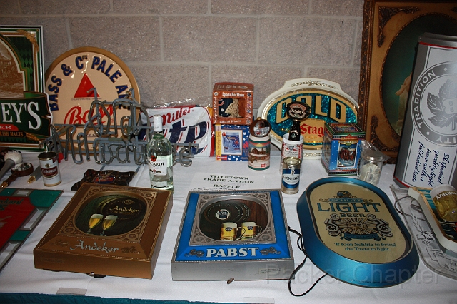 2009TAT_ 178.jpg - Saturday Raffle Prizes